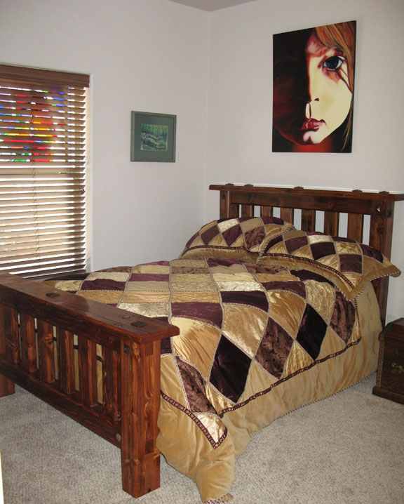 ../../images/woodwork/bed_by_shock,_reclaimed_lumber._painting_katy_stuckel/bed_by_shock,_reclaimed_lumber._painting_katy_stuckel.png